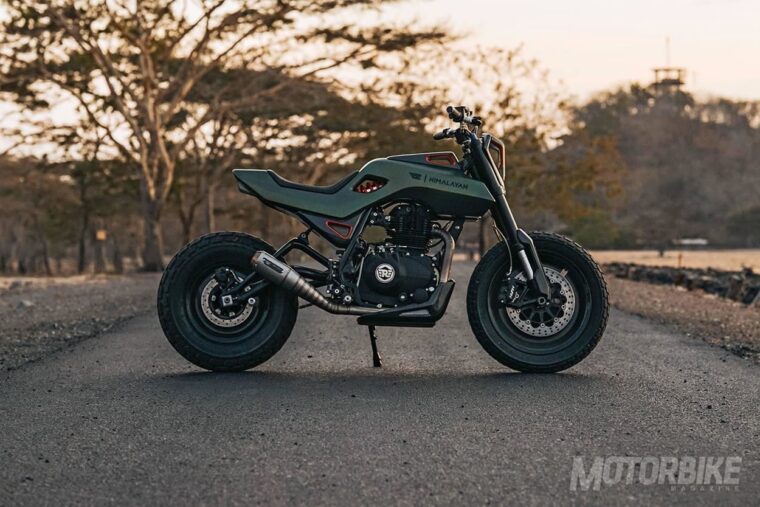 Royal-Enfield-Himalayan-Smoked-Garage-8