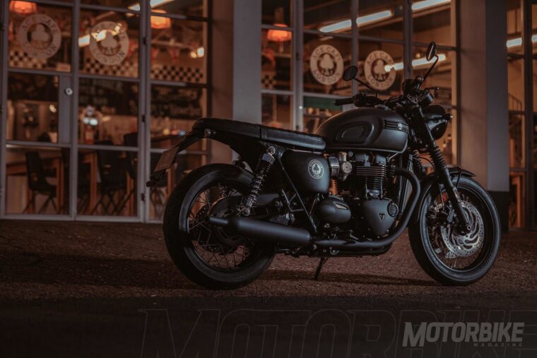 Triumph Bonneville T120 Ace 8