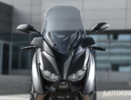 Yamaha XMAX 300 Iron Max 2019 17 Yamaha XMax 300 Iron Max 2019 16