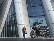 Yamaha XMAX 300 Iron Max 2019 9 Yamaha XMax 300 Iron Max 2019 29