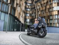 Yamaha XMAX 300 Iron Max 2019 4 Yamaha XMax 300 Iron Max 2019 3