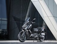 Yamaha XMAX 300 Iron Max 2019 21 Yamaha XMax 300 Iron Max 2019 31