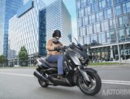 Yamaha XMAX 300 Iron Max 2019 7 Yamaha XMax 300 Iron Max 2019 6