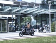 Yamaha XMAX 300 Iron Max 2019 8 Yamaha XMax 300 Iron Max 2019 7
