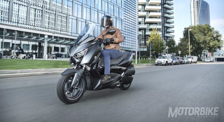 Yamaha-XMax-300-Iron-Max-2019