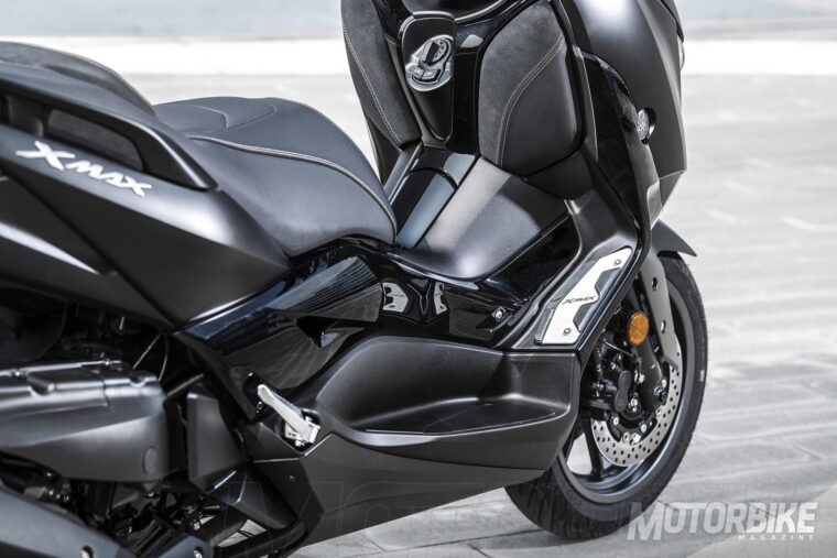 Yamaha-XMax-300-Iron-Max-2019-9