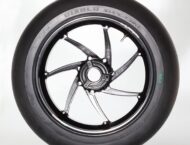 Pirelli introduce su nueva gama Diablo Superbike y Diablo Supercorsa 2019 7 DIABLO Superbike rear