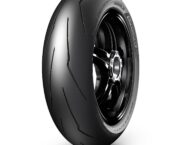 Pirelli introduce su nueva gama Diablo Superbike y Diablo Supercorsa 2019 8 DIABLO Supercorsa SC rear
