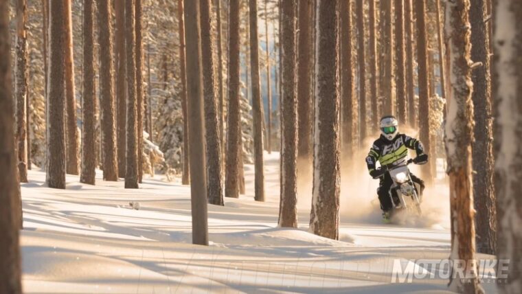 Husqvarna-Enduro-Snow-FXR-nieve-moto-8