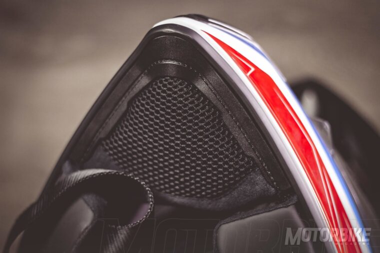 Casco-BMW-GS-Carbon-Comp-23