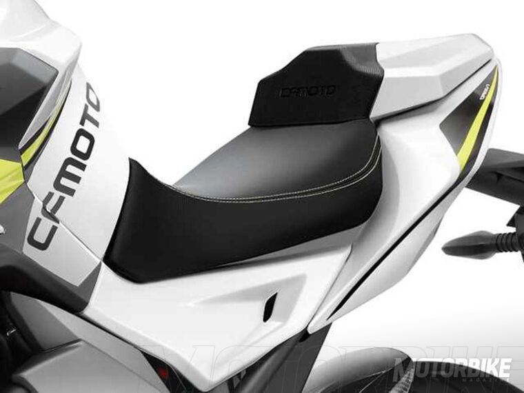 CFMoto-650NK-Isla-de-Man-2019-06