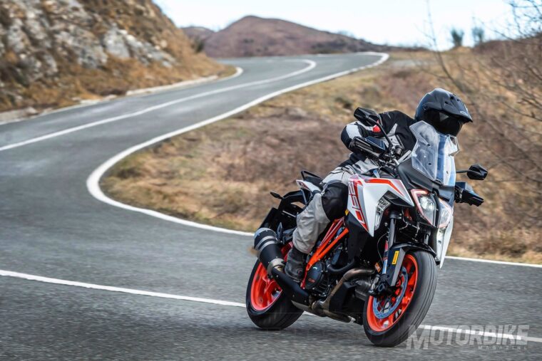 Pirelli-Angel-GT-2-12