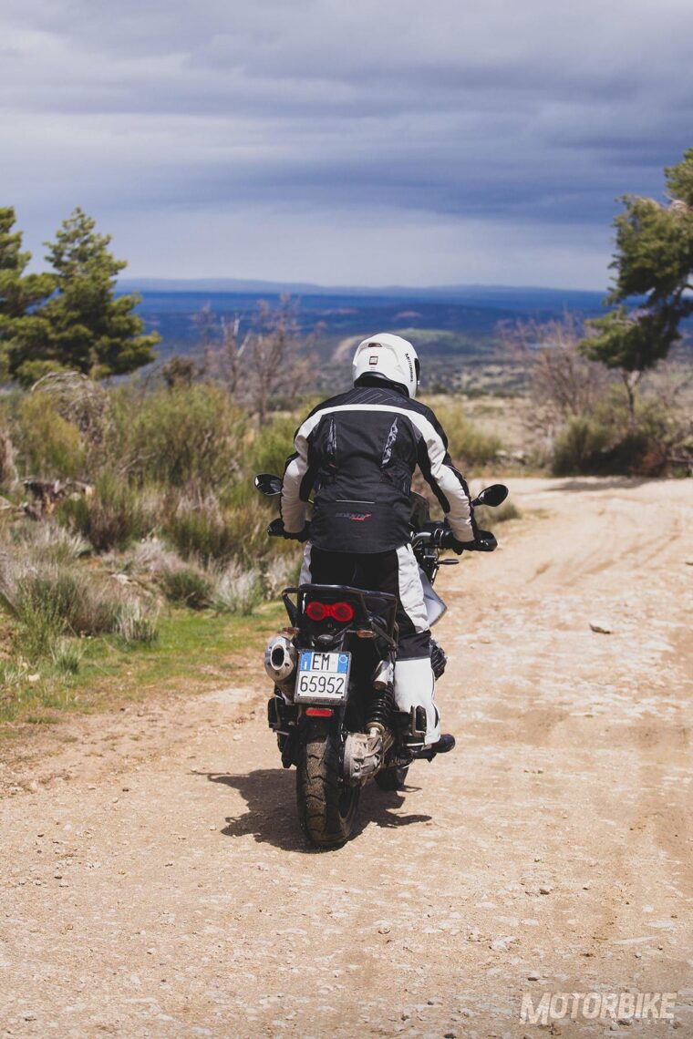 Prueba-Moto-Guzzi-V85-TT-2019 - 20