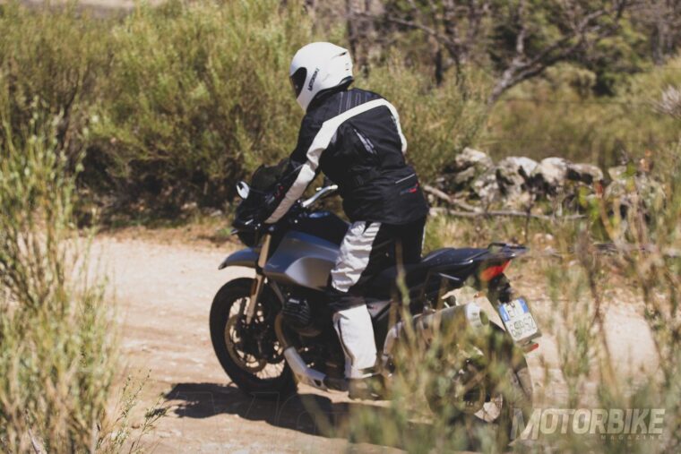 Prueba-Moto-Guzzi-V85-TT-2019 - 32