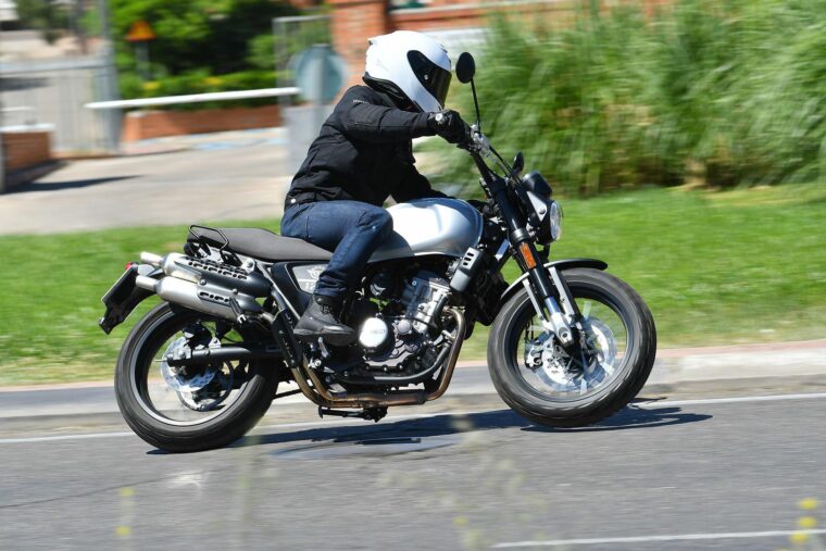 Prueba-SWM-125-ace-of-spades-2019 - 7