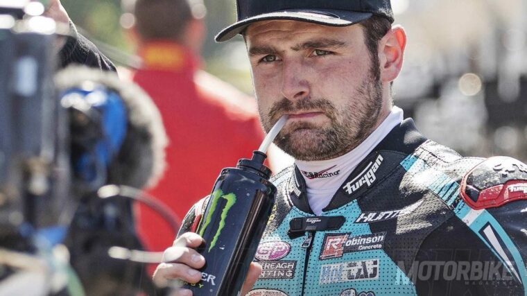 TT-Isla-de-Man-2019-Michael-Dunlop