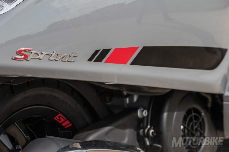 Vespa-Sprint-125-S-2019-12