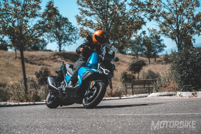 BMW-C-400-X-2019-pruebaMBK14