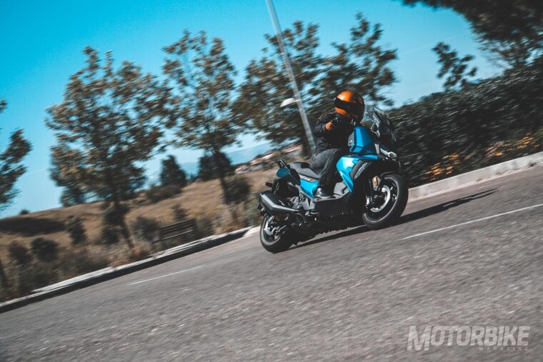 BMW-C-400-X-2019-pruebaMBK15