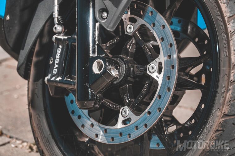 BMW-C-400-X-2019-pruebaMBK24