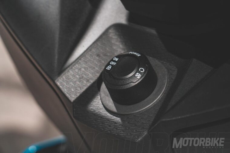 BMW-C-400-X-2019-pruebaMBK30