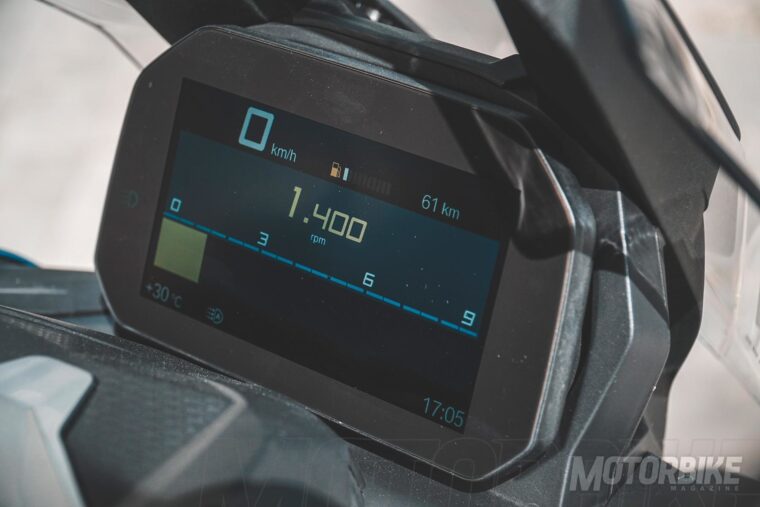 BMW-C-400-X-2019-pruebaMBK35