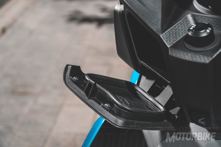 BMW-C-400-X-2019-pruebaMBK42