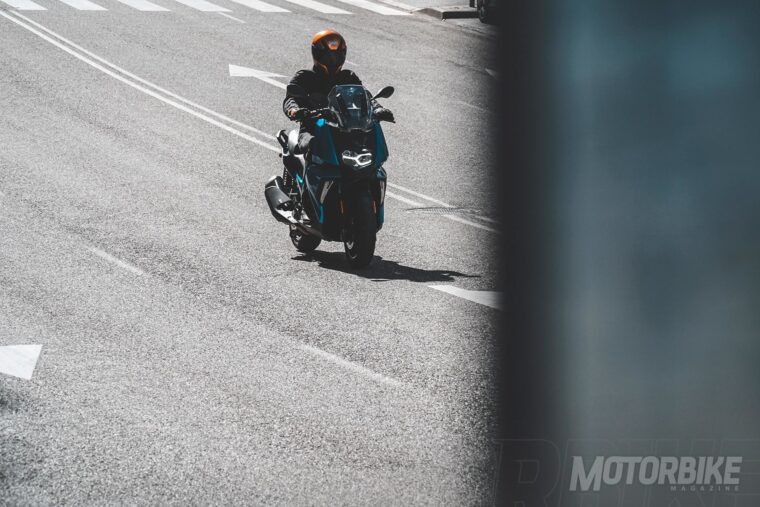 BMW-C-400-X-2019-pruebaMBK57