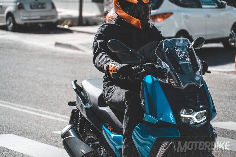 BMW-C-400-X-2019-pruebaMBK58