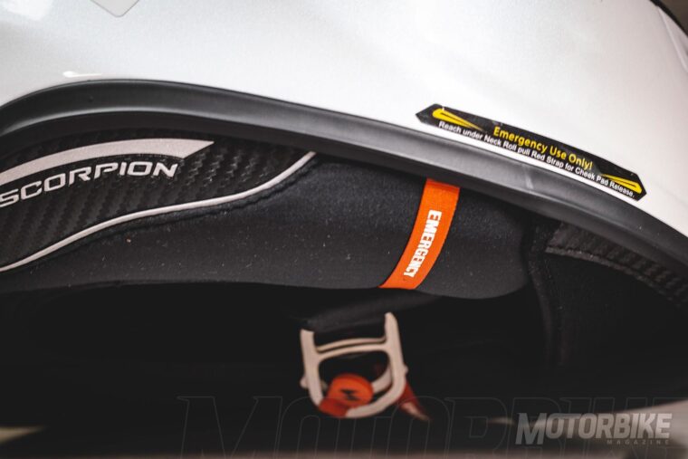 Casco-Scorpion-EXO-R1-Air (20)