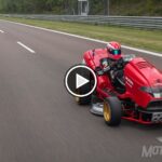[Vídeo] Mean Mower V2: El cortacésped con motor de Honda CBR1000RR SP rompe récord de aceleración