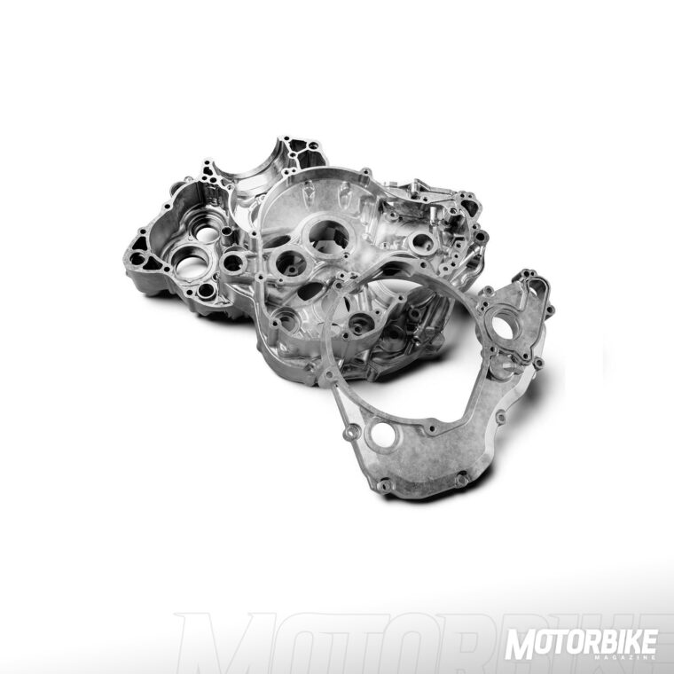 KTM-250-350-EXC-F-2020-cubierta-motor