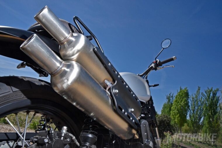 SWM-Ace-of-Spades-Outlaw-125-detalles - 1