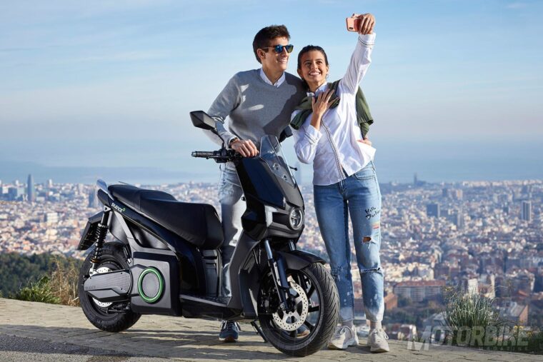 Silence S01: El scooter eléctrico ya llega a los concesionarios 6 Silence S01 2020 scooter electrico 58