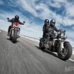 BikeLeaks. Triumph 2020, de tres en tres: Fotos espía de Daytona 765, Thruxton R Black y Tiger 800 2 Triumph Rocket 3 2020: ¡Versiones R y GT presentadas!