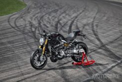 Ducati Monster 1200 S 2020 Black on black3