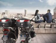 Consejos. 8 accesorios para tu moto o scooter de uso diario 2 Givi Topcase V40 B360