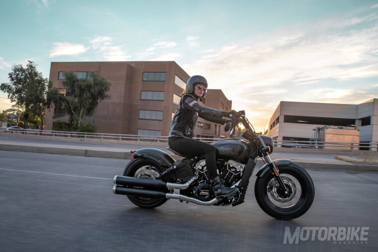 Indian-Scout-Bobber-Twenty-2020-02