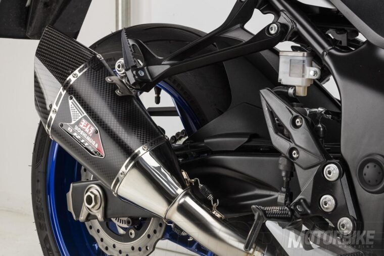 Suzuki-GSX-S750-A2-escape-Yoshimura