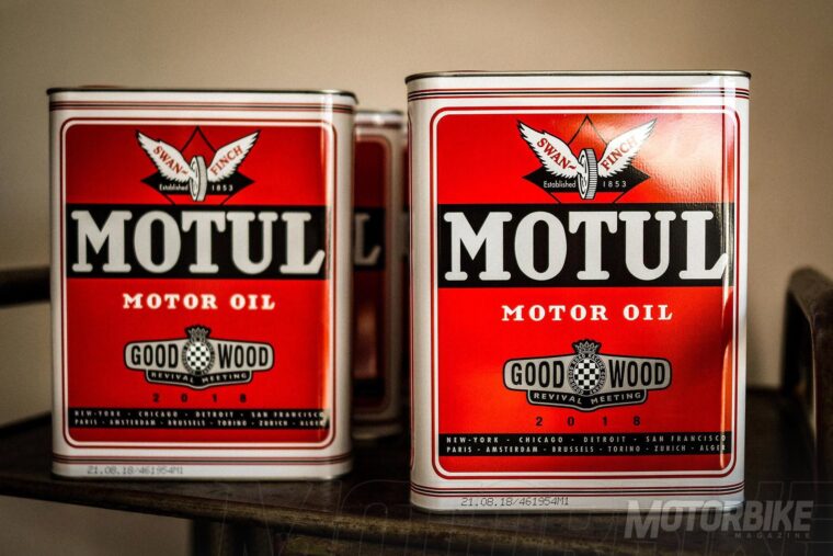 lata-Motul-retro-vintage-Goodwood-revival - 2