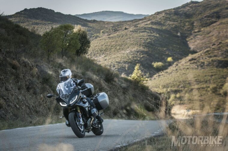 BMW-R-1250-RS-2019-prueba-03