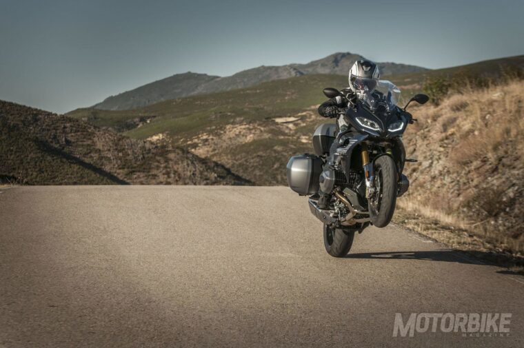 BMW-R-1250-RS-2019-prueba-12