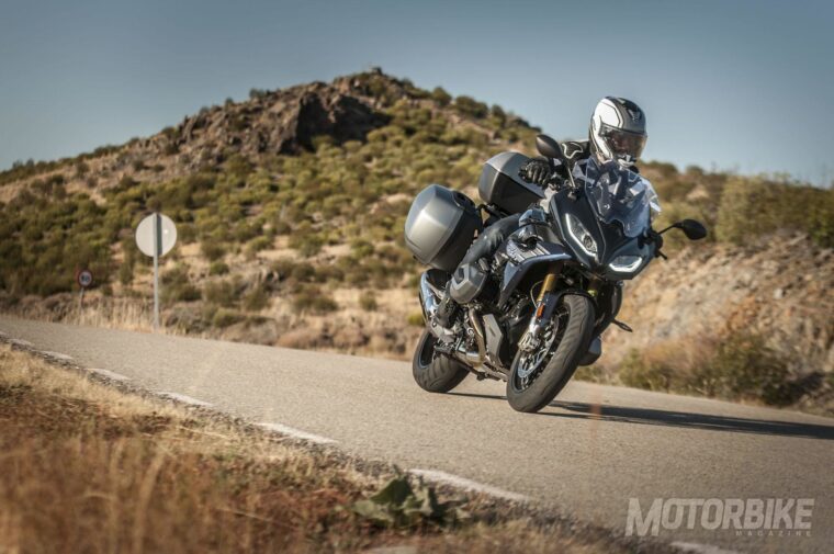 BMW-R-1250-RS-2019-prueba-14