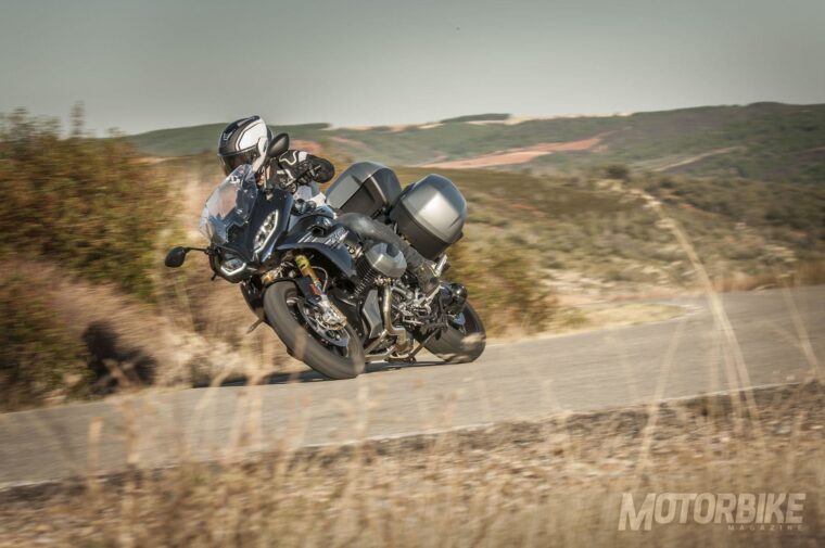 BMW-R-1250-RS-2019-prueba-19