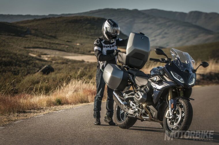 BMW-R-1250-RS-2019-prueba-25