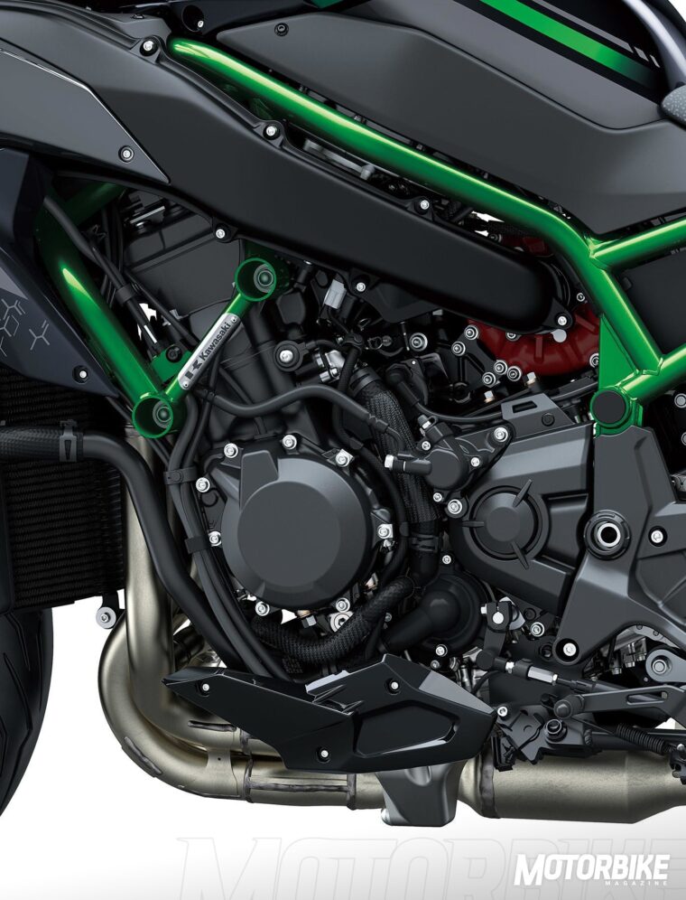 Kawasaki-Z-H2-2020-12