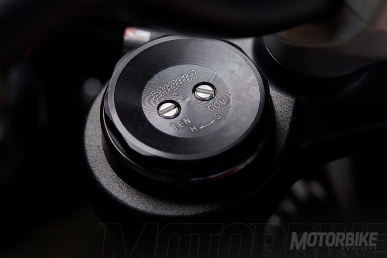 Triumph-Street-Triple-RS-765-2020-detalles - 13