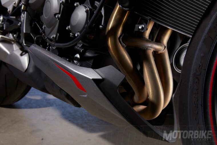 Triumph-Street-Triple-RS-765-2020-detalles - 9