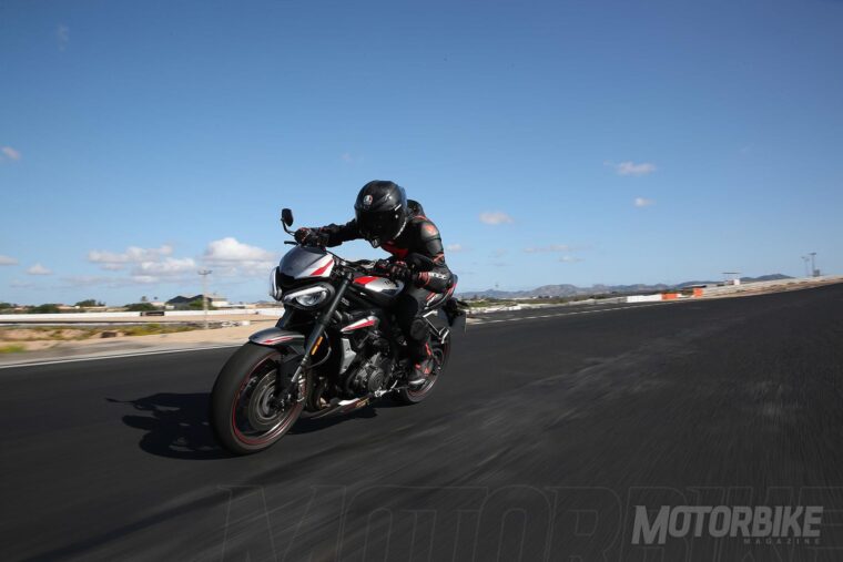 Triumph-Street-Triple-RS-765-2020-prueba - 17