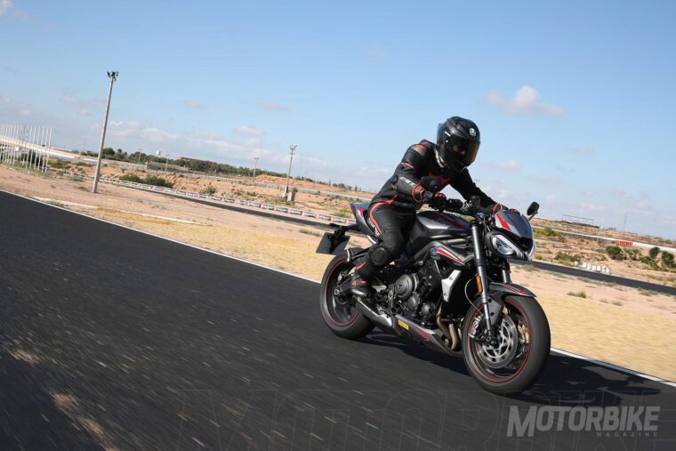 Triumph-Street-Triple-RS-765-2020-prueba - 18